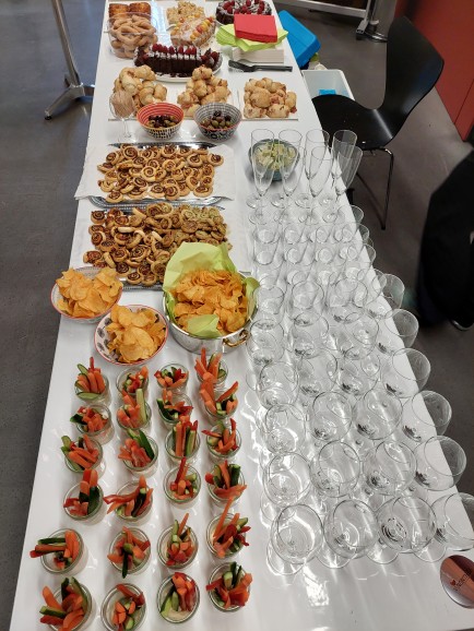 FOMA 24 Fotografie Männedorf Vernissage Buffet FOMA 24 Fotografie Männedorf Vernissage Buffet