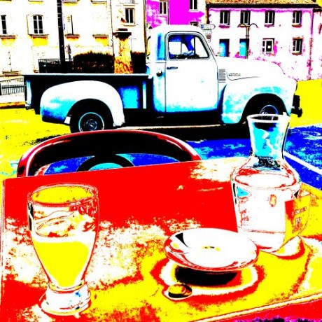 Pastis à Sisteron Pop 1 savoir-voir.com ProvencePhotoPopArt copyright Pastis à Sisteron Pop 1 savoir-voir.com ProvencePhotoPopArt copyright