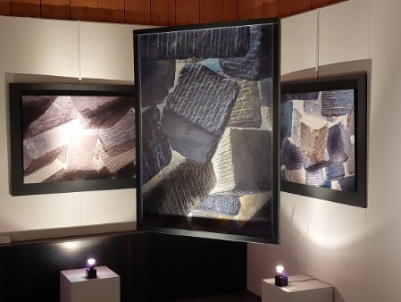 schwebender stein savoir-voir.com thomas pfister copyright foma 24 schwebender stein savoir-voir.com thomas pfister copyright foma 24