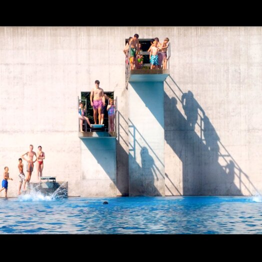 Endlich Sommer Badiwetter Thomas Pfister Meilen Unjurierte Ausstellung Januar 2025 Endlich Sommer Badiwetter Thomas Pfister Meilen Unjurierte Ausstellung Januar 2025